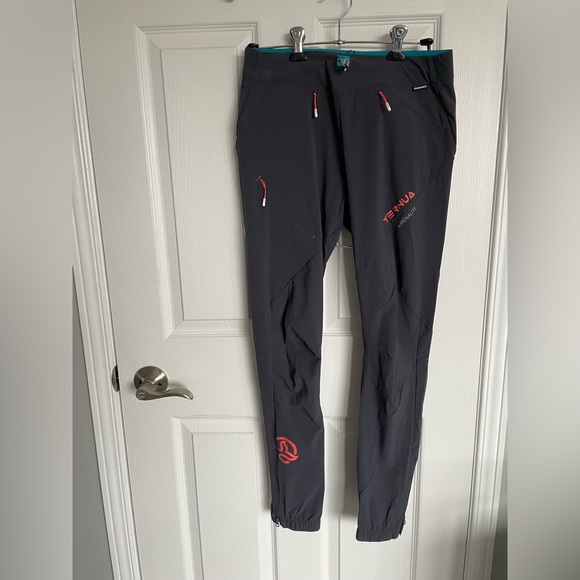 Ternua Hiking Pants -Women Brand New - Picture 5 of 14